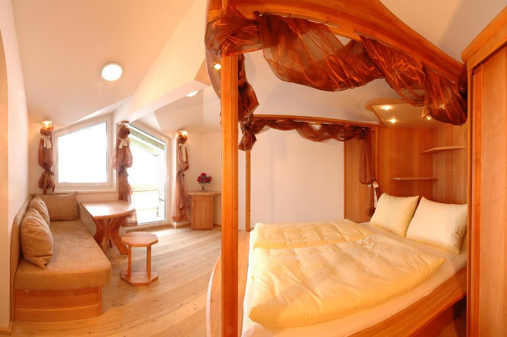 Bed & Breakfast Landhaus Strasser Söll Szoba fotó